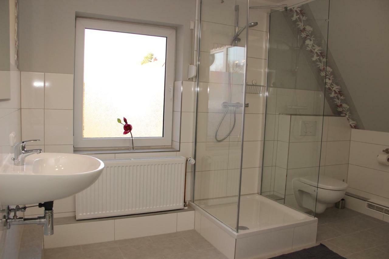 Am Apfelgarten-3 Apartments Mit Pkw-Parkplatz, Christianiweg Luneburg Luaran gambar