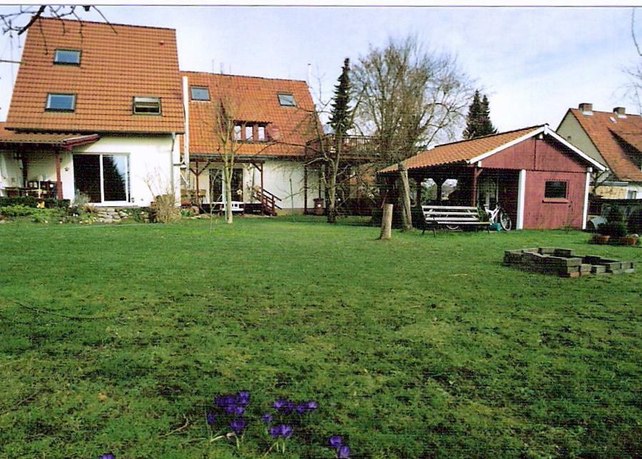 Am Apfelgarten-3 Apartments Mit Pkw-Parkplatz, Christianiweg Luneburg Luaran gambar