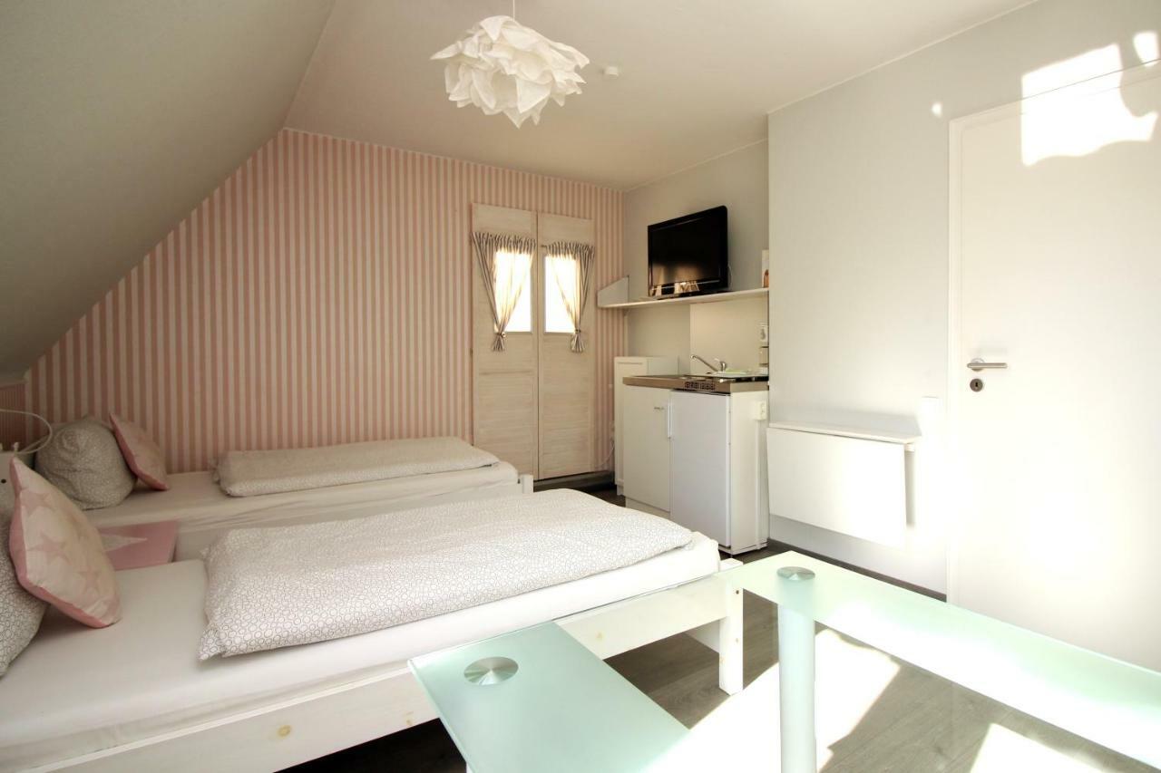 Am Apfelgarten-3 Apartments Mit Pkw-Parkplatz, Christianiweg Luneburg Luaran gambar