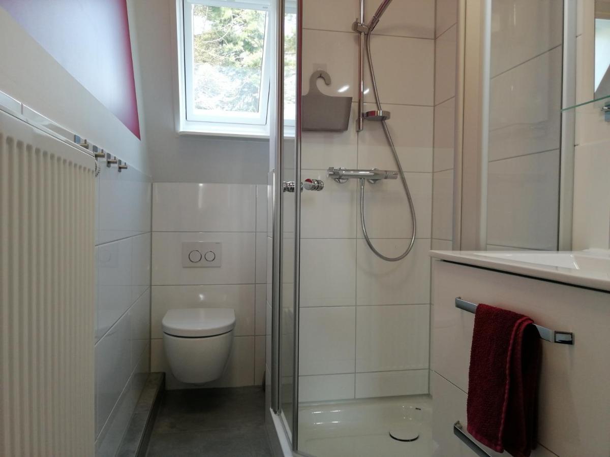 Am Apfelgarten-3 Apartments Mit Pkw-Parkplatz, Christianiweg Luneburg Luaran gambar
